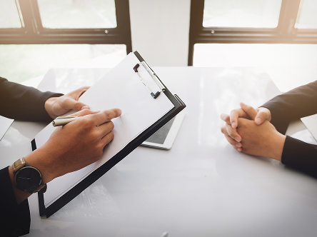 ステップ2: 面談・ヒアリング